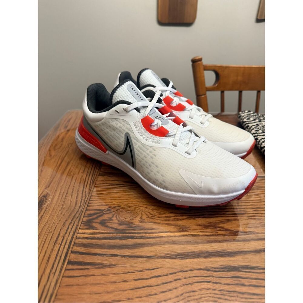 Nike White Picante Red Infinity Pro 2 Wide Athletic Spikeless Golf Shoes Size 9‎